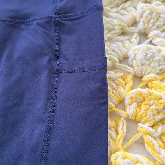 Womens exercise shorts. XL. Blue. - Picture 2 of 4